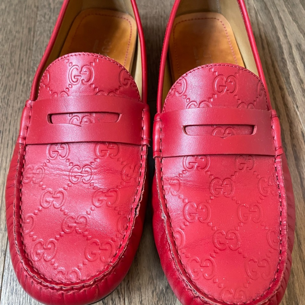 GUCCI 100% authentic 
Interlocking G Logo Leather Drivers